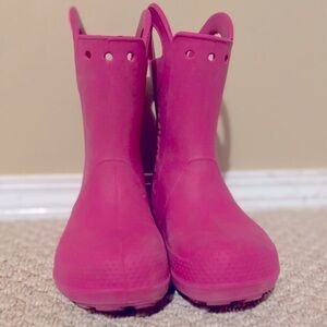 Croc rubber boots